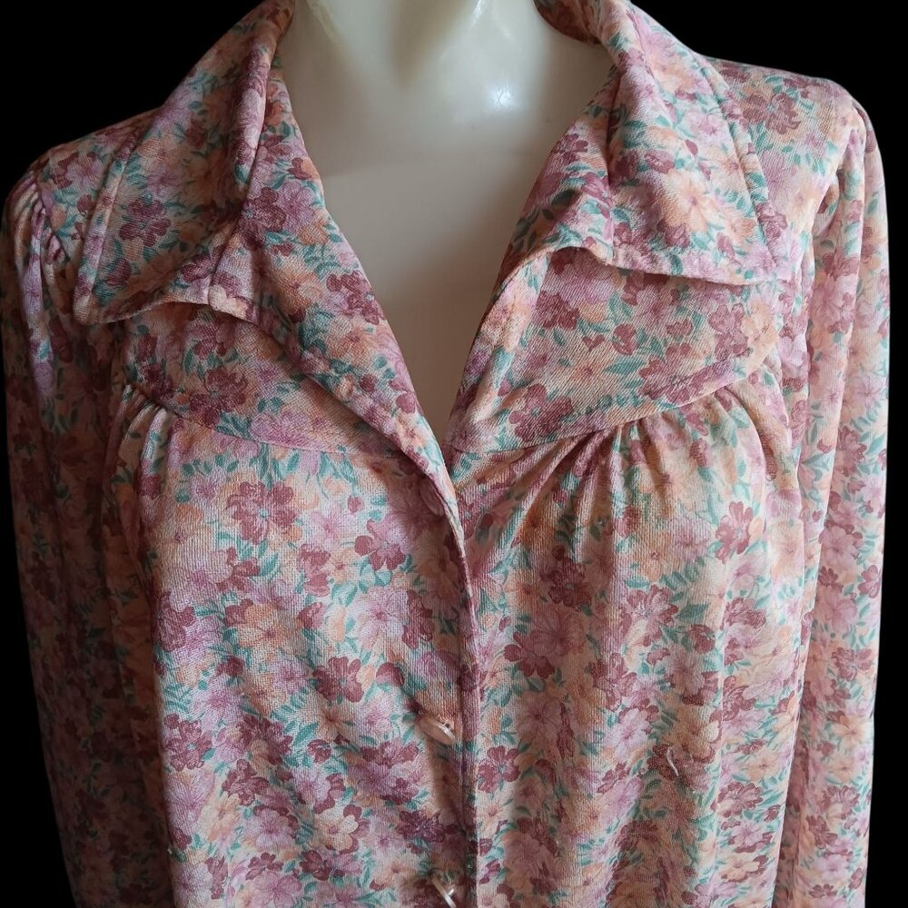 Vintage Women's Large Granny Blouse 1970's Floral Puff Sleeves Collared Neckline